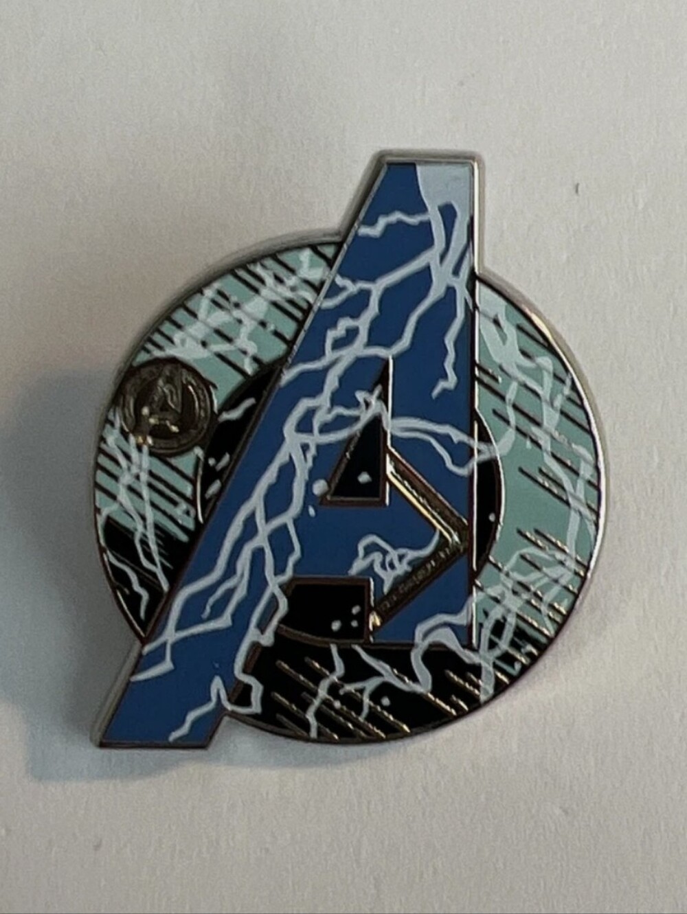 Disney 2020 2023 Hidden Mickey Series 2 Marvel Avengers A Thor Chaser